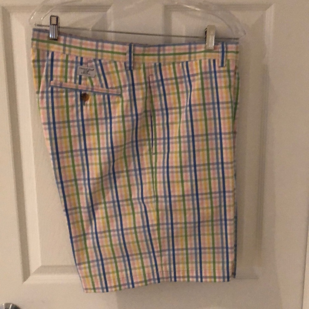 EUC Men’s Vineyard Vines Shorts